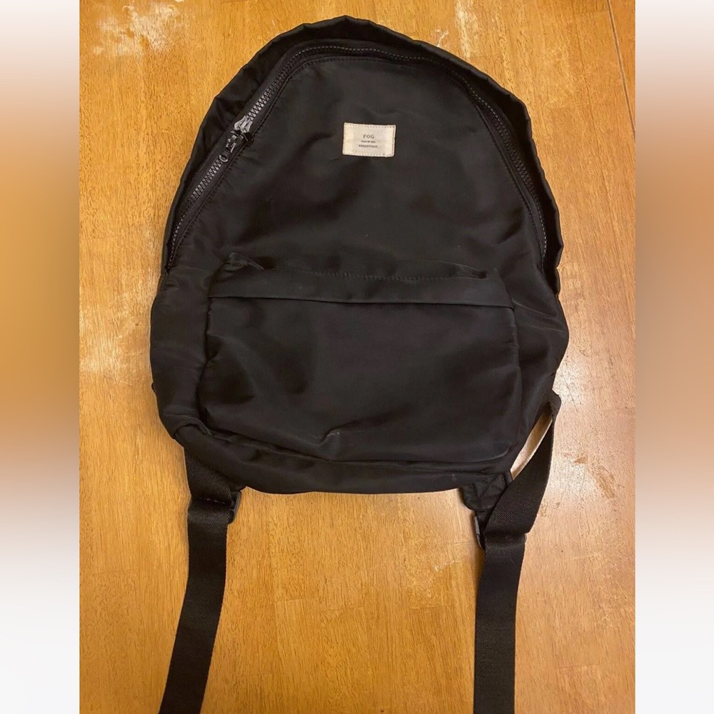 Fear of God ESSENTIALS - Black Nylon Backpack